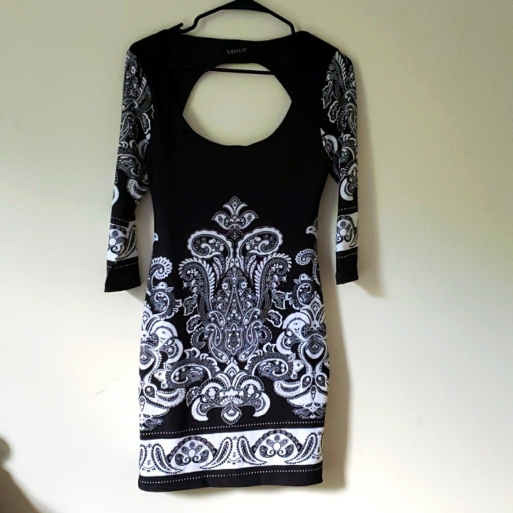 Venus black and white dress